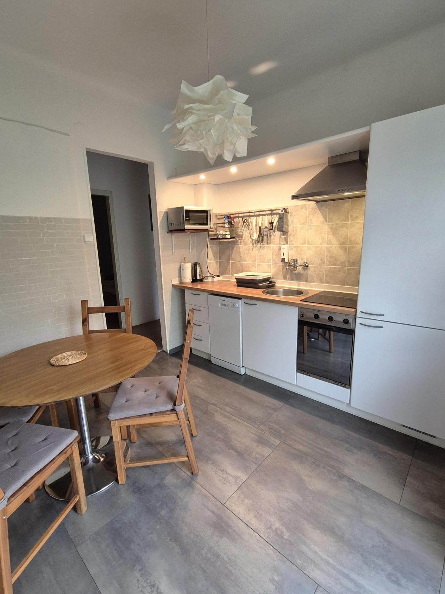West Capital - Free Private Parking Apartment Zagreb Exterior photo